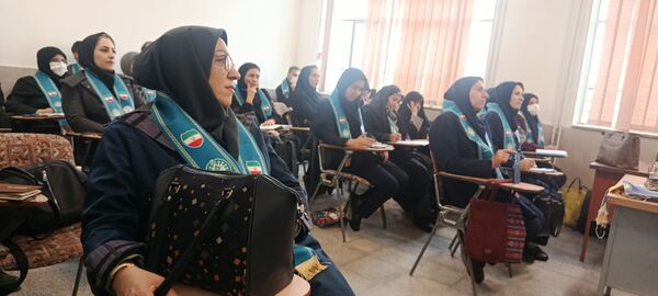 کارگاه توانمندسازی مربیان کاردان پیشتاز سازمان دانش‌آموزی ناحیه یک کرج 