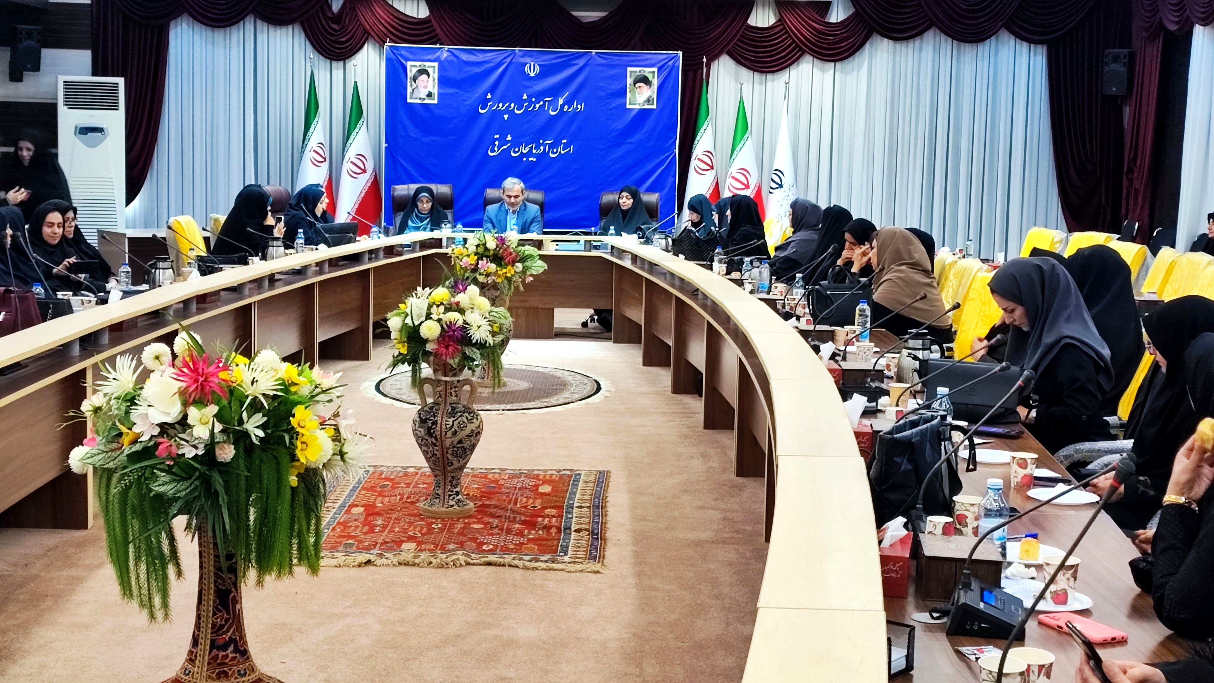 اصلاح برخی سبک‌های تربیتی والدین، کمک شایانی در جوانی جمعیت است