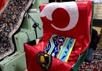 پرچم امام حسین(ع) در مراسم سوگواری شهادت امام حسن مجتبی سفید دشت