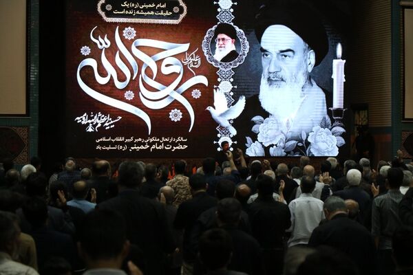 مراسم سالگرد ارتحال ملکوتی بنیانگذار انقلاب اسلامی در ارومیه