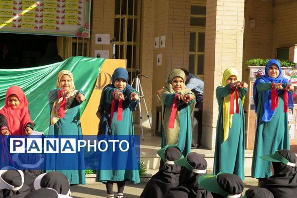 از میدانِ ورزش تا صندوقِ رای