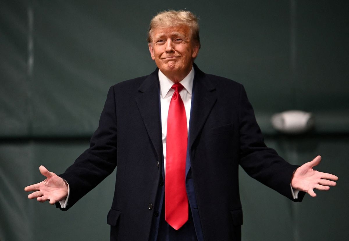 ترامپ: زلنسکی می‌تواند با چشم‌پوشی از کریمه و کنار گذاشتن ناتو جنگ را پایان دهد