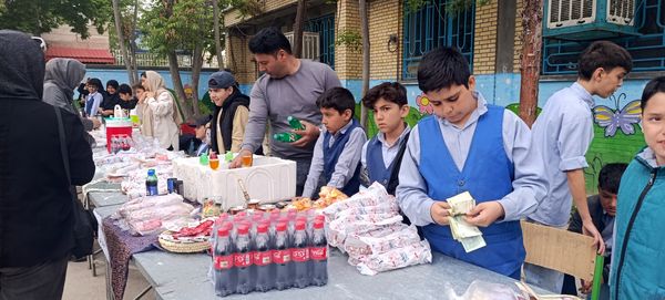 برپایی بازارچه در  دبستان امام جعفر صادق (ع) آشخانه