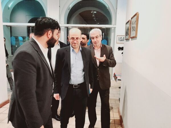 بازدید معاون وزیر و رئیس مرکز اطلاع رسانی و روابط عمومی وزارت آموزش و پرورش از مدرسه ماندگار سعادت بوشهر
