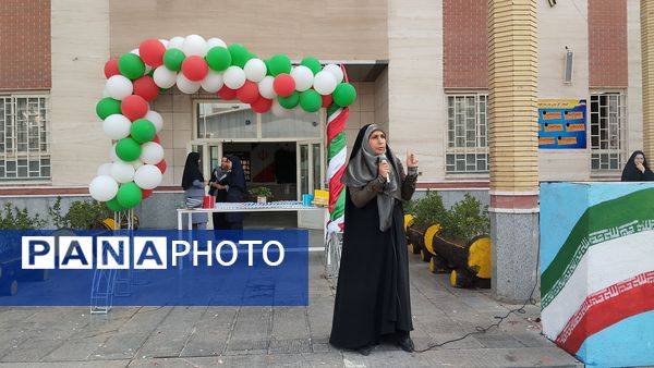جشن شادمانی و آینده نگری در مدرسه ذبیح الله هوشیار ناحیه ۱ مشهد