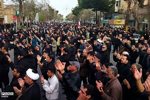 منتخب تصاویر سوگواری مردم سراسر کشور در غم فقدان رهبر شهید انقلاب