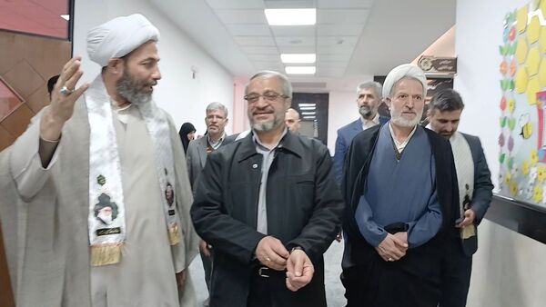 افتتاحیه اتاق بهداشت دبستان امام حسین(ع)