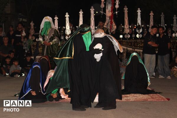 شکوه حماسه عاشورا در اجرای تئاتر شهادت حضرت امام حسین(ع) در نظرآباد