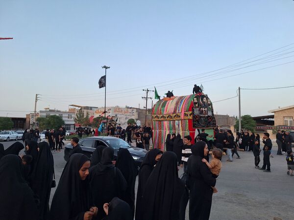 شکوه نخل‌گردانی در گناباد؛ تصویری از عشق و ارادت در محرم