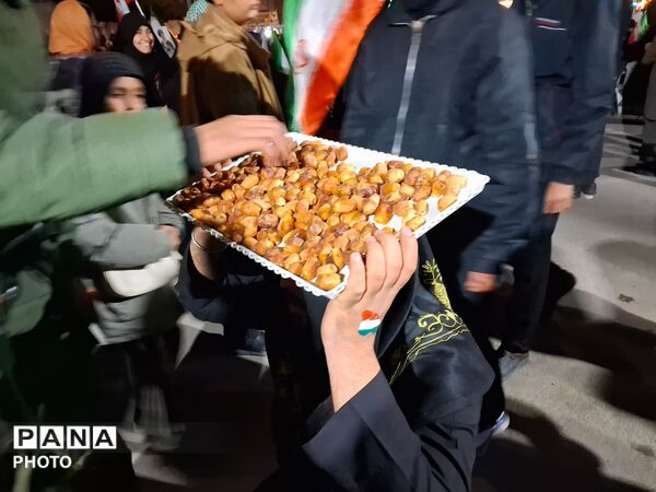 خدمات رسانی موکب های مردمی حسینه فضل نیشابور