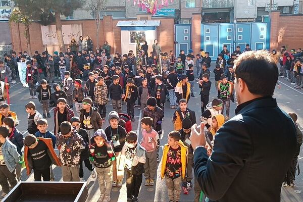 مراسم سوگواری شهادت حضرت فاطمه(س) در مدارس ناحیه 2 بهارستان