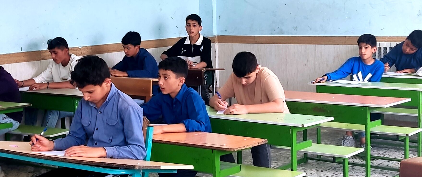 آغاز امتحانات نوبت دوم در دبیرستان ابوریحان ۲