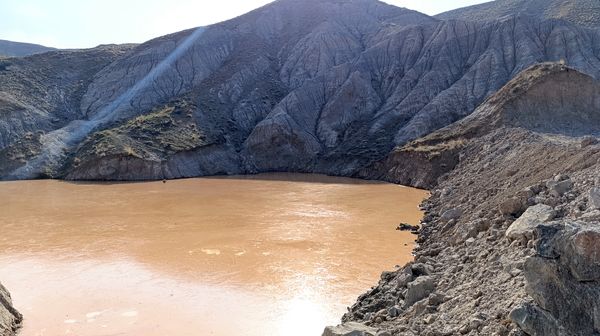جاذبه گردشگری کوهنوردی تخت پلنگ روستای دربهشت 
