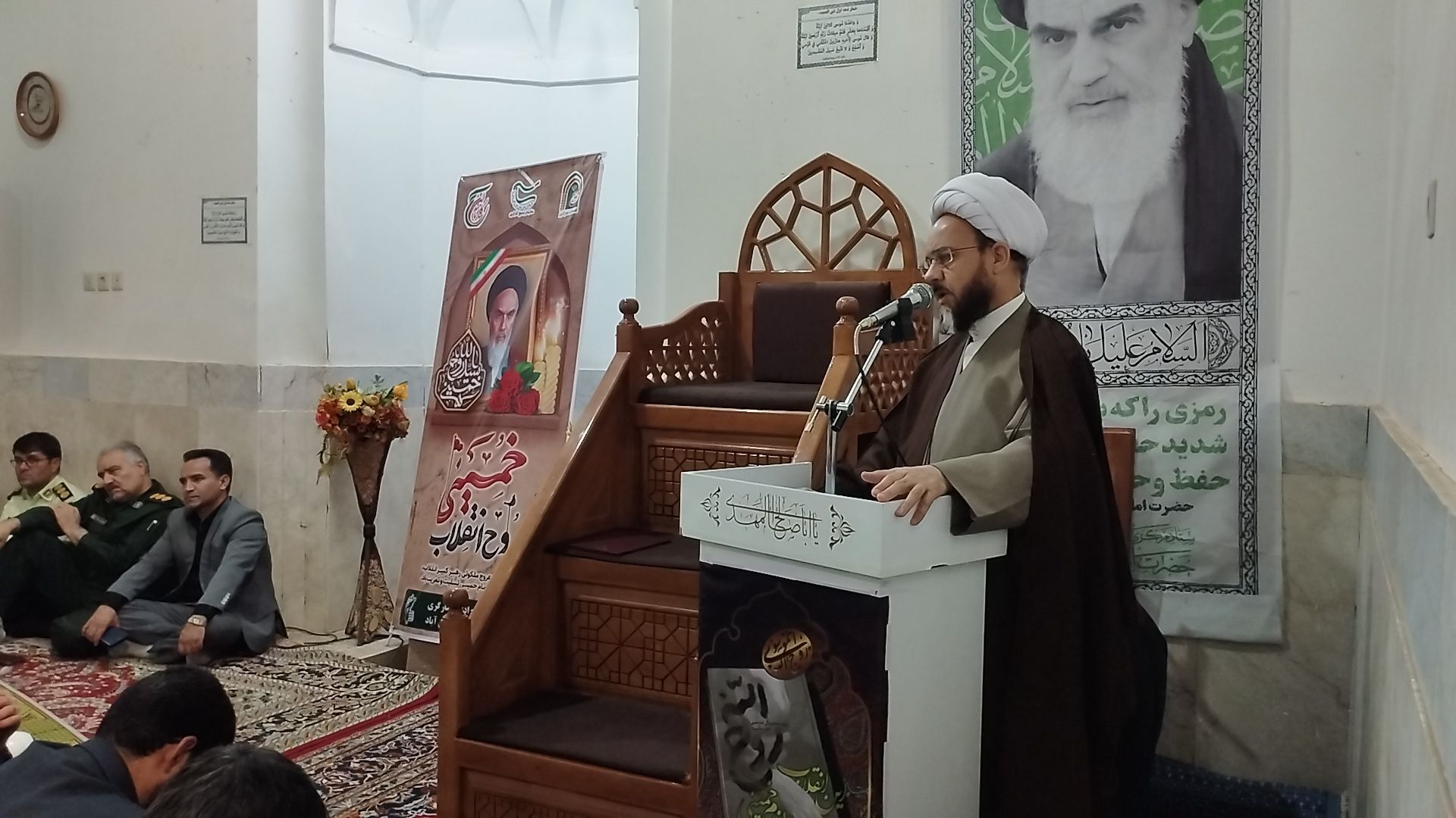روش حکومت‌داری امام نسخه نجات کشور است