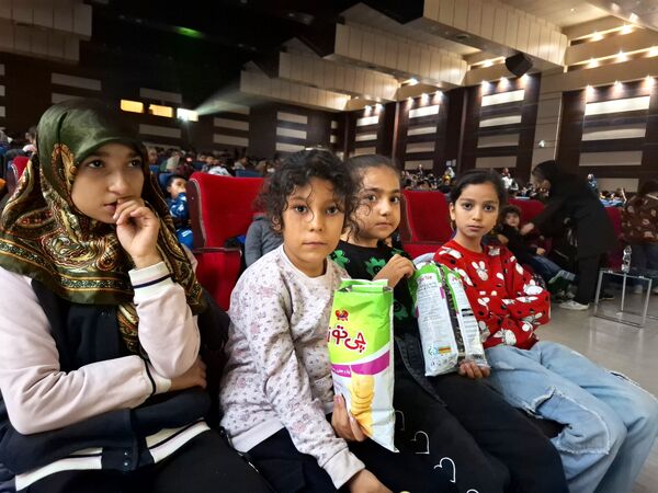 اکران فیلم سینمایی ببعی قهرمان در فرهنگسرای بعثت صفادشت