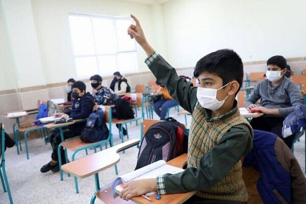  به دنبال گسترش سطح علمی دانش‌آموزان هستیم