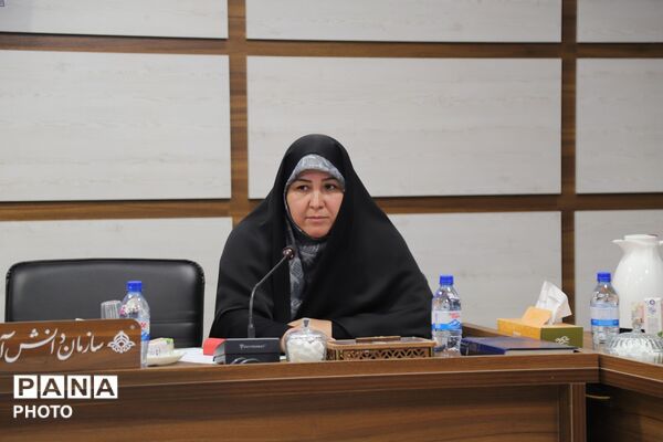 نشست هم‌اندیشی اجرای طرح «مسجد، مدرسه، محله‌محور» در سازمان دانش‌آموزی کشور