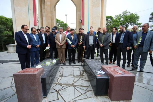 تجدید میثاق مدیران روابط‌عمومی دستگاه‌های اجرایی با شهدای والامقام