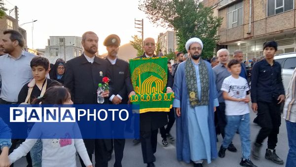 عطر رضوی در شهر بن پیچید