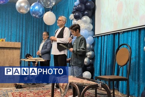 آیینی از معنویت، ایثار و دانش در دبیرستان شاهد شهید احمد کاظمی