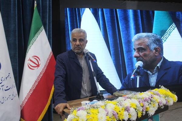 همایش تجلیل از معلمان نمونه استان بوشهر