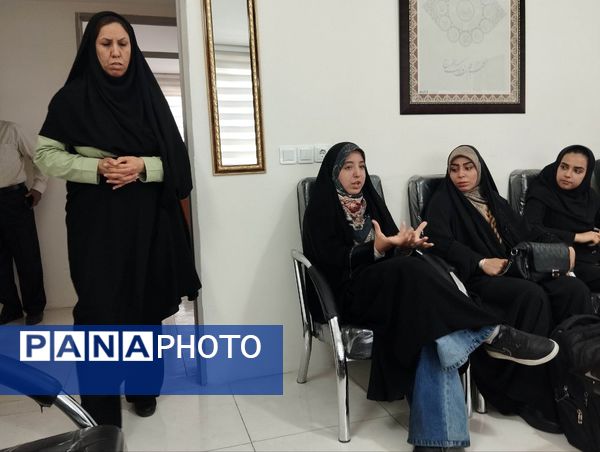 نشست صمیمانه معاون پرورشی و تربیت‌بدنی ناحیه 7 با سردبیر خبرنگاران خبرگزاری پانا 