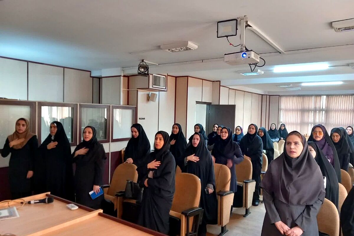 دوره آموزش و مهارت افزایی تغذیه و نگهداری از کودک در ناحیه دو شهرری 