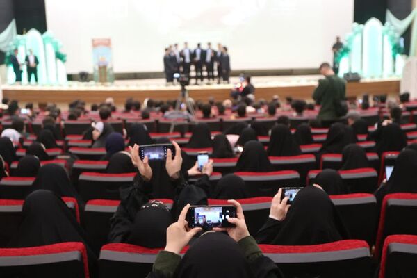 مَحفِـــلِ بزرگ اُنـــس با قُـــــرآن کریم در استان خراسان رضوی 