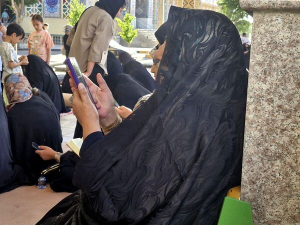مراسم دعای روز عرفه در شهرستان بروجن 