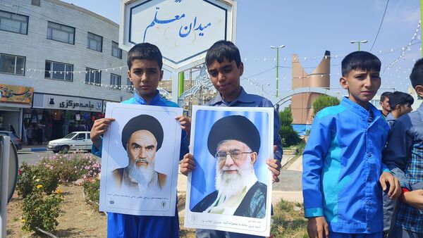 تجمع دانش‌آموزان کمیجانی‌ در محکومیت جنایات رژیم‌جعلی‌اسرائیل