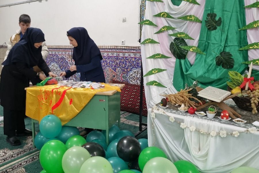 برگزاری افطاری دبستان شهید فهمیده ری یک