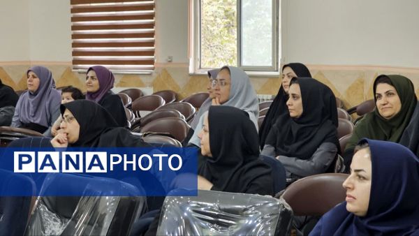 کانون آفرینش گرگان میزبان دوره آموزشی پیشتازان برای فرهنگیان 