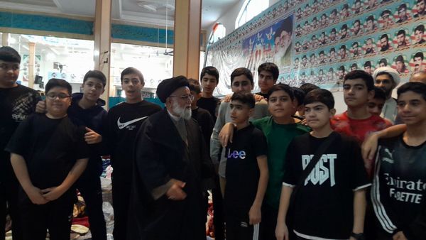 بازدید مسئولین شهرستان از اعتکاف دانش‌آموزی 