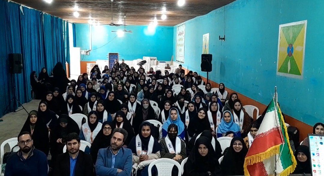 برگزاری همایش توجیهی و آموزشی همیاران مشاور گیلان در اردوگاه شهید مطهری فومن