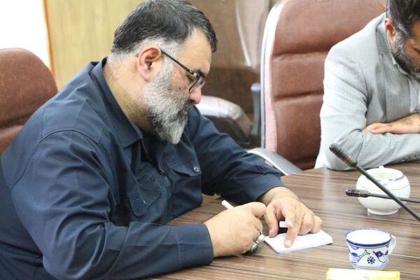 نشست نخبگان استان یزد با مسئول جهاد تبیین کشور