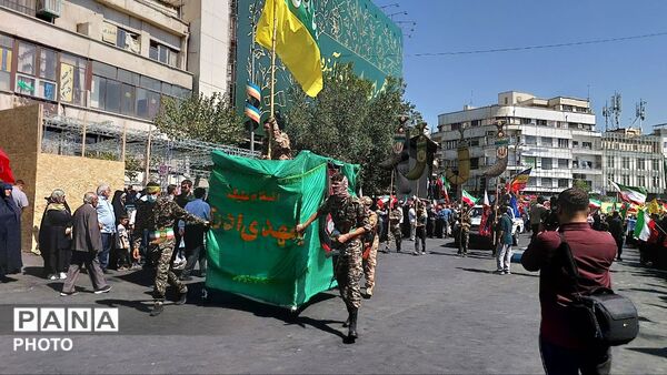 پیام قدرت از قلب پایتخت در رزمایش ۳۱۳ هزار نفری جانفدایان ایران