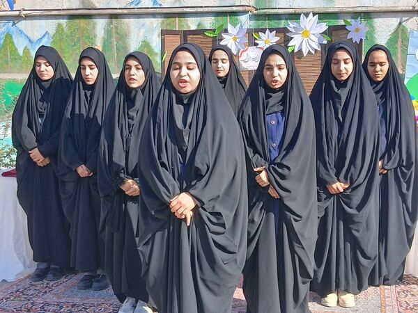جشن اعیاد شعبانیه در هنرستان تلاش