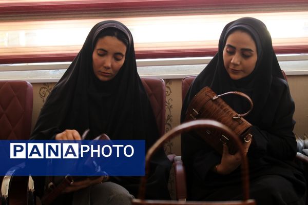 هنرستانی‌ها در نقش تولید کننده، دوخت لباس فرم دانش‌آموزان به دست هنرستانی‌های قدس