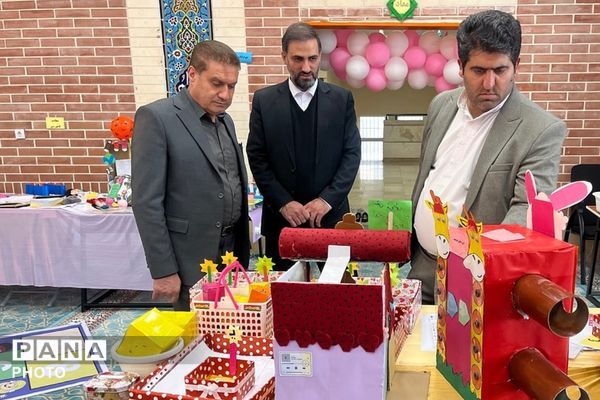 جشنواره بازی‌ وارسازی مدارس منطقه کهریزک 