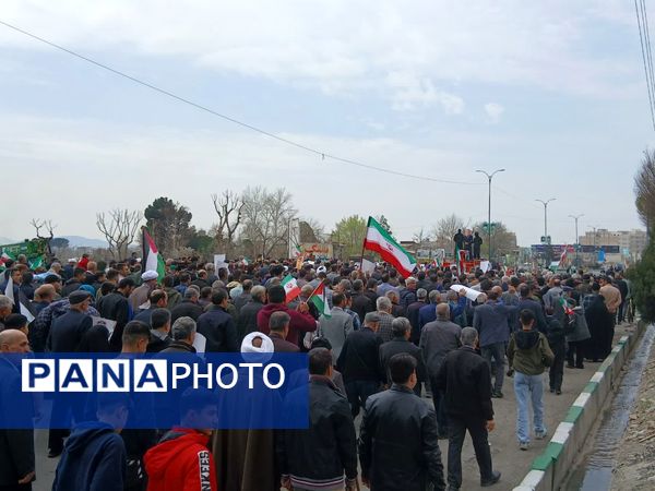 حضور پرشور مردم همیشه در صحنه محمدشهر در راهپیمایی روز قدس 