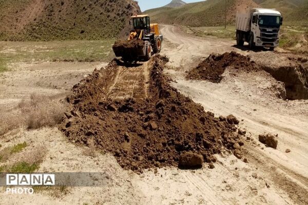 بهسازی جاده بار به بجنو به همت شهرداری بار