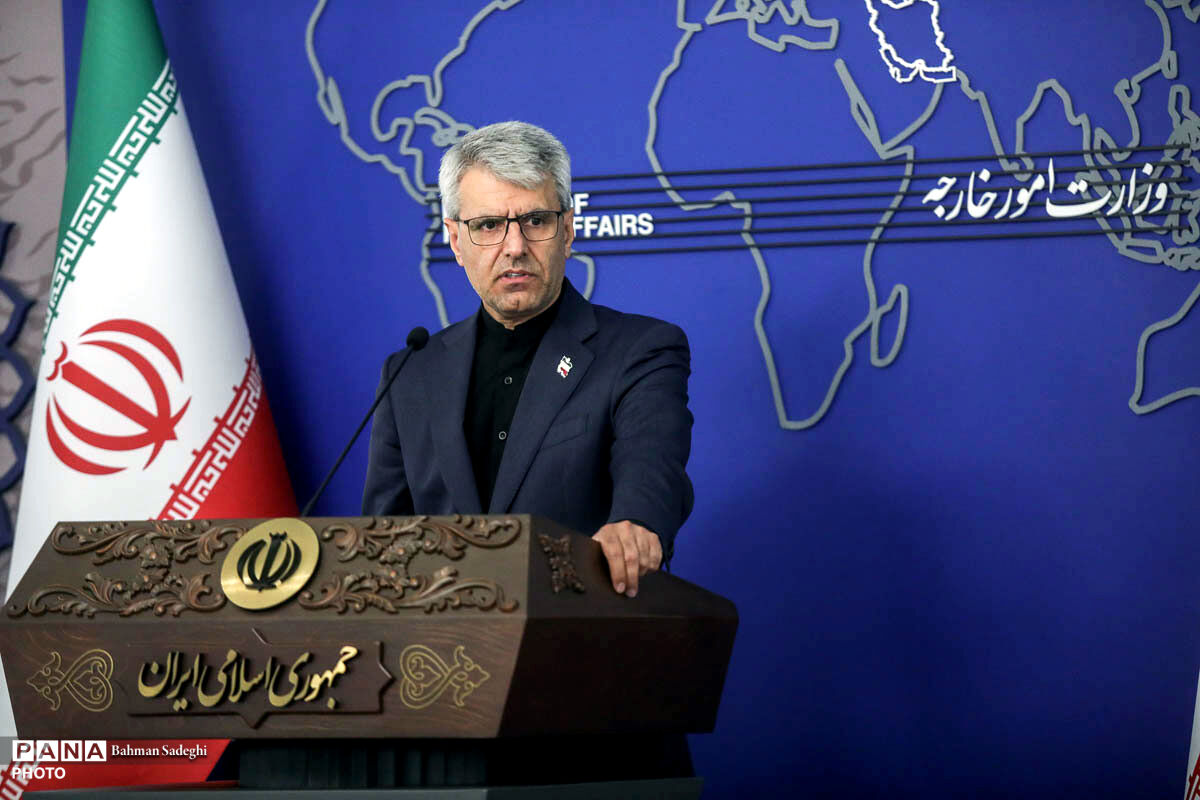 ایران پاسخ آمریکا به طرح 14 بندی را بررسی می‌کند