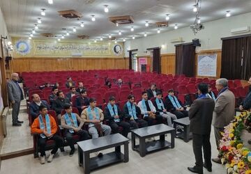اعزام نخستین گروه دانش‌آموزی به حج عمره