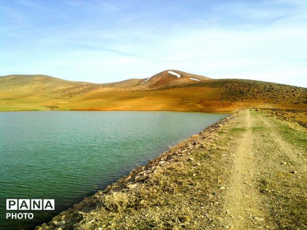 وانان، تابلوی بی‌بدیل خالق، شکوه رنگ‌ها و عظمت کوهستان