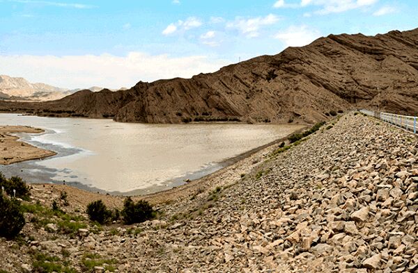 «نهرین» غرق در بی‌آبی
