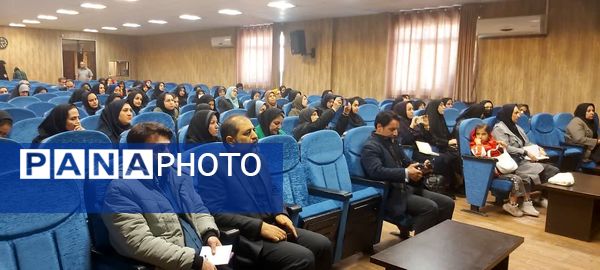 کارگاه پیشگیری از اعتیاد در سالن شهید دهنو شهرستان قدس