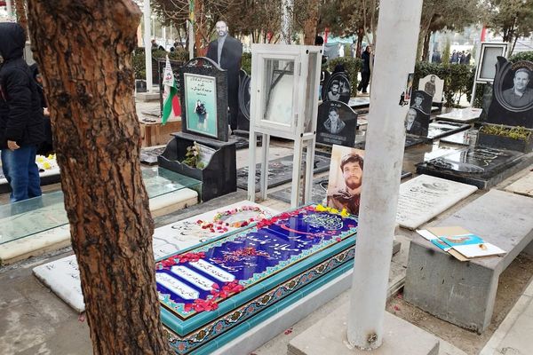 تجدید عهد با پدران آسمانی ایران