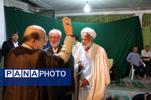 یادواره سادات شهید و چهلم شهدای خدمت در قم