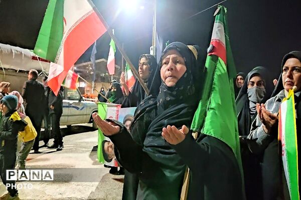 شیعه امام خود را تنها نمی گذارد 