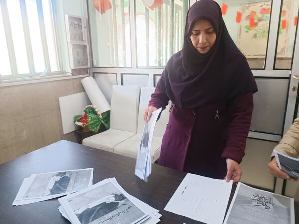 رقابت دانش‌آموزان در آزمون سنجش عملکردی مدرسه دخترانه ایثار